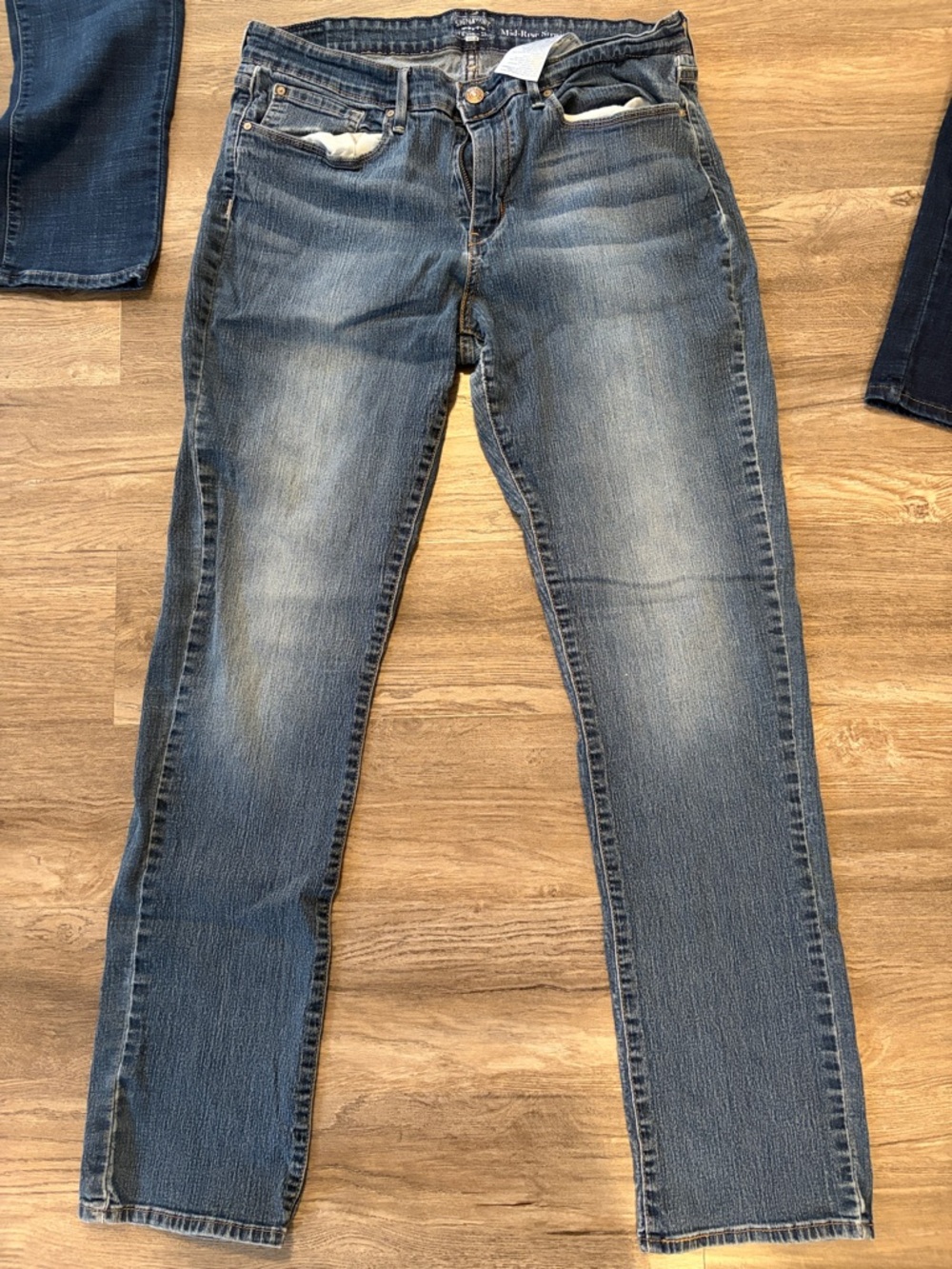 Signature Levi Blue Denim Jeans with Metal Button Size 16 Long